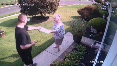 Scammers swindle New Jersey grandmother out of thousands of dollars by posing as her grandson - fox29.com - state New Jersey - county Gloucester