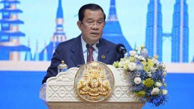 Xi Jinping - Joe Biden - Emmanuel Macron - G20: Cambodian Prime Minister Hun Sen tests positive for COVID after hosting summit - livemint.com - China - Usa - India - Indonesia - Cambodia - France - city Bangkok - county Summit - city Phnom Penh