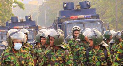 IUSF protests in Colombo – Met with full police force - newsfirst.lk - Sri Lanka