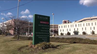 Delaware County hospital gives families one-week notice before closing hospice unit - fox29.com - state Delaware