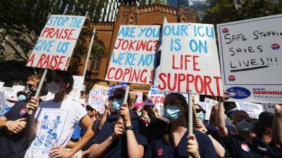Australian nurses strike over staff shortages, pay conditions - rte.ie - Australia