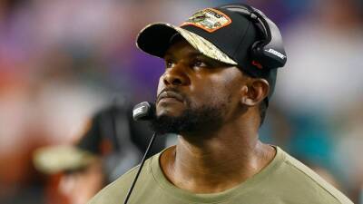 Fired Miami Dolphins coach Brian Flores sues NFL, accuses league of racist hiring practices - fox29.com - New York - city New York - state Florida - county Garden - county Miami - city Manhattan - city Baltimore
