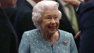 Buckingham Palace - queen Elizabeth - prince Charles - Britain's Queen Elizabeth tests positive for Covid-19 - rte.ie - Britain