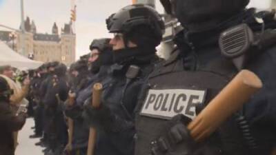 Police continue arrests, towing trucks in Ottawa - globalnews.ca - city Ottawa