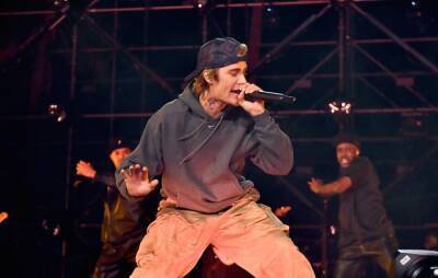 Justin Bieber - Daniel Caesar - Justin Bieber reportedly tests positive for COVID-19 and postpones show - nme.com - Los Angeles - city Las Vegas - state Arizona - county San Diego - city Glendale, state Arizona