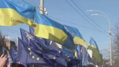 Crystal Goomansingh - Unity, nervousness grow among Ukrainians amid Putin’s threats - globalnews.ca - Russia - Ukraine - city Donetsk