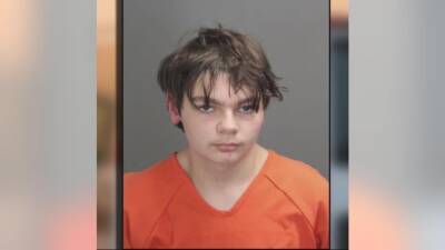 Ethan Crumbley - Jennifer Crumbley - Ethan Crumbley reading Harry Potter books, has "pretty excessive" funds in commissary sheriff says - fox29.com - state Michigan - county Oakland