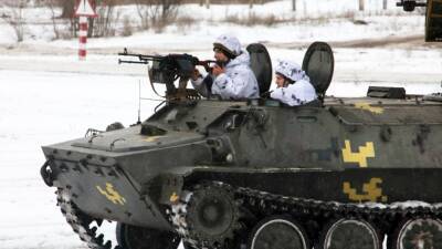 Vladimir Putin - Volodymyr Zelenskyy - Ukraine Invasion: Russia claims to have knocked out Ukraine air defenses - fox29.com - Russia - Ukraine