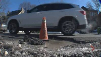 Pothole season is early in Toronto - globalnews.ca