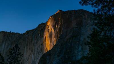 Fire in the sky: Yosemite’s 'Firefall' draws thousands to witness nature’s magnificent spectacle - fox29.com - state California - county Falls - county Mariposa
