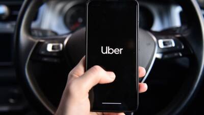 Uber adds fuel surcharge for drivers struggling with recent gas price hikes - fox29.com - Usa - Los Angeles - Russia - Ukraine