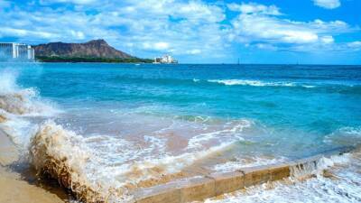 David Ige - Hawaii to drop COVID-19 travel quarantine rules this month - fox29.com - state Hawaii - city Honolulu