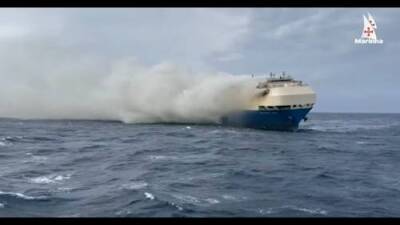 Abandoned cargo ship filled with luxury cars still burning in Atlantic Ocean - globalnews.ca - Usa - county Atlantic - Portugal