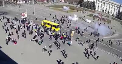 Vladimir Putin - Russian soldiers opened fire at rally in Kherson to disperse crowd, Ukraine says - globalnews.ca - Russia - city Moscow - Ukraine