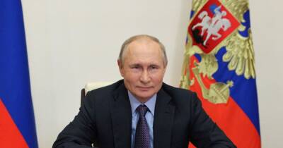 Vladimir Putin - Putin 'isolating himself and gaining weight' amid health fears, expert says - dailystar.co.uk - Australia - Russia - Ukraine