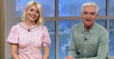Holly Willoughby - Phillip Schofield - Alison Hammond - Holly Willoughby returns to This Morning after Covid battle - and fans are delighted - dailystar.co.uk