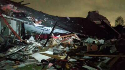 Girl survives tornado that dropped house onto street in New Orleans - fox29.com - state Louisiana - city New Orleans, state Louisiana - parish Orleans