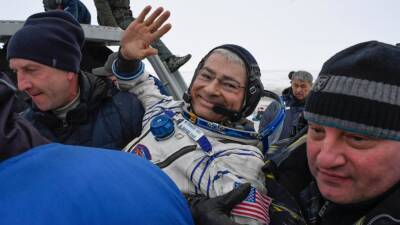 After nearly a year in space, NASA astronaut Mark Vande Hei is coming back to Earth - fox29.com - New York - Usa - Russia - Kazakhstan