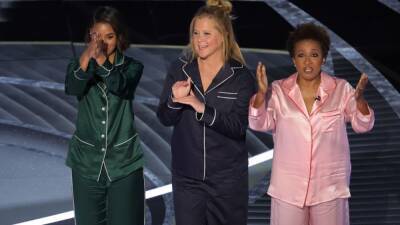 Will Smith - Amy Schumer - Jim Carrey - Chris Rock - Oscars host Amy Schumer 'traumatized' after Chris Rock, Will Smith feud - fox29.com - Usa - Los Angeles - state California - county Smith - county Will - city Hollywood, state California