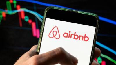 Airbnb is suspending all operations in Russia and Belarus, CEO says - fox29.com - Usa - Germany - France - Eu - Russia - Poland - Hungary - Romania - Belarus - Ukraine