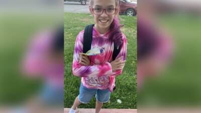 Colorado girl, 11, dies after falling underneath moving school bus - fox29.com - Usa - Los Angeles - state South Carolina - Columbia, state South Carolina - state Colorado