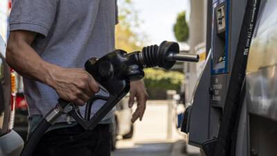 US gas price average hits $4.17, an all-time high, AAA says - fox29.com - Usa - state California - area District Of Columbia - Russia - Washington, area District Of Columbia - San Francisco, state California - state Oklahoma - Ukraine