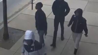 4 suspects wanted for assault in Center City, police say - fox29.com - state Pennsylvania - Philadelphia, state Pennsylvania - city Center