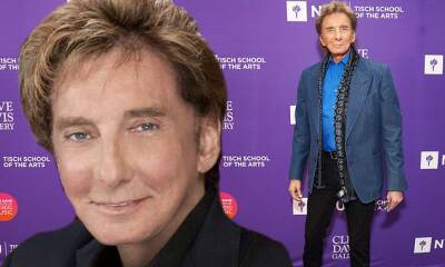 Barry Manilow, 78, reveals he has tested positive for COVID-19 - dailymail.co.uk - New York - state California