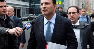 B.C.’s David Sidoo accused in massive ‘multi-year pump-and-dump’ stock fraud - globalnews.ca - New York - Usa
