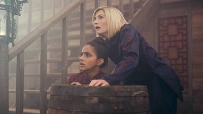 Russell T.Davies - Jodie Whittaker - Chris Chibnall - ‘Doctor Who’ review: A pirate-themed Easter special is a throwaway romp - fox29.com - China - city Chicago - county Lee - county Arthur