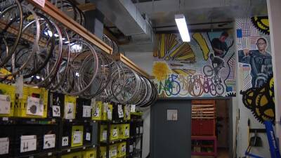 Bike shop in West Philadelphia works to keep youth off the streets - fox29.com - state Pennsylvania - Philadelphia, state Pennsylvania