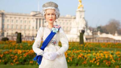 Elizabeth Ii Queenelizabeth (Ii) - Williams - Queen Elizabeth II Barbie doll unveiled in honor of Platinum Jubilee, 96th birthday - fox29.com - Britain - city Sandringham