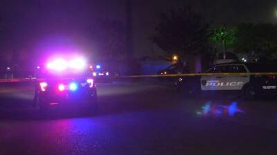 Man found shot to death inside car with 3-year-old in backseat - fox29.com - city Houston