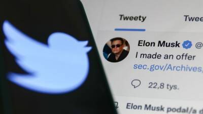 Jakub Porzycki - Twitter negotiating with Elon Musk over bid to buy platform, reports say - fox29.com - New York - San Francisco - Poland