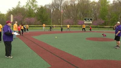 Kids living with disabilities get the chance to play baseball with NJ Miracle League - fox29.com - state New Jersey - county Camden - Jersey