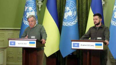 Antonio Guterres - Volodymyr Zelenskyy - Zelenskyy slams Russian attack on Kyiv during UN chief's visit - fox29.com - Russia - city Moscow - Ukraine - city Mariupol