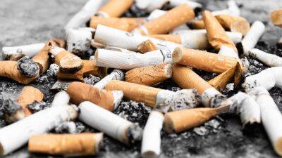 Atlantic City dealers' union backs casino smoking ban - fox29.com - state New Jersey