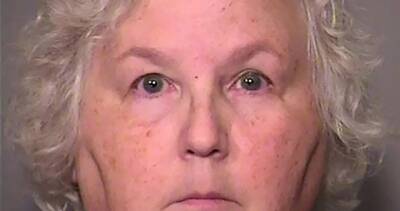 Martha Stewart - Author of ‘How to Murder Your Husband’ now on trial for husband’s murder - globalnews.ca - state Oregon