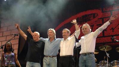 Pink Floyd reunites to record song, raise money for Ukraine - fox29.com - Usa - Russia - city London - Poland - Romania - county Hyde - Ukraine - county Floyd