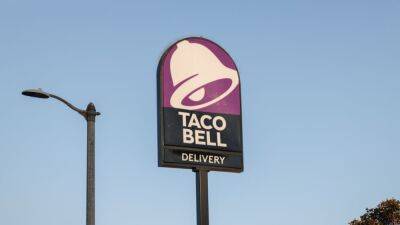 Man sheds 87 pounds while exercising every day for this discontinued Taco Bell menu item - fox29.com - state California - San Francisco - city Hollywood, state California