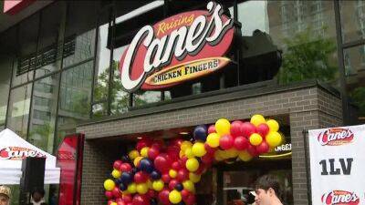 Raising Cane's opens first Philadelphia location, met with long lines - fox29.com - state Pennsylvania - city University - state Texas - state Louisiana