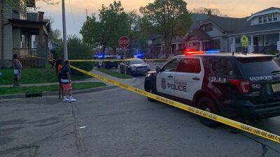 Milwaukee police: Friday shootings leave 3 dead, 25 injured - fox29.com - city Milwaukee - city Vienna