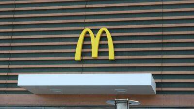 Chuck Schumer - McDonald's to sell its Russian business amid Ukraine war - fox29.com - Usa - Russia - city Chicago - city Moscow - Ukraine