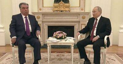 Vladimir Putin - Alexander Lukashenko - New video of Vladimir Putin twisting toes and heels sparks more health rumours - dailystar.co.uk - Russia - Belarus