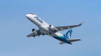 Airlines - Alaska Airlines passenger dies during flight - fox29.com - state California - state Florida - state Tennessee - city Seattle - Los Angeles, state California - city Los Angeles, state California - state Alaska - city Nashville, state Tennessee