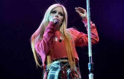 Willow Smith - Avril Lavigne - Avril Lavigne puts Canadian shows on ice over positive COVID-19 case “within the tour” - nme.com - Canada - county Centre - county Halifax - city Quebec - county Bell