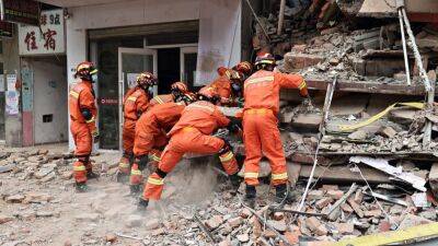News Agency - China building collapse: 2 injured, 9 arrested including owner - fox29.com - China - city Beijing - province Hunan