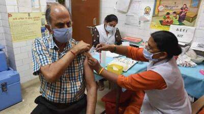 COVID-19 Vaccination: Health Ministry flags considerable decline - livemint.com - India - county Centre