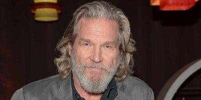 Jeff Bridges Says He's 'Feeling Good' After His Battles with Cancer & COVID-19 - justjared.com