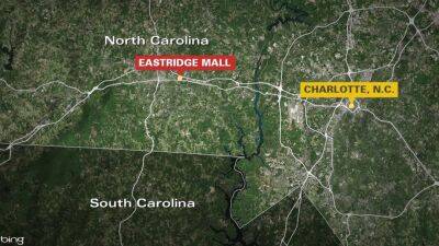 3 wounded in shooting at North Carolina mall food court - fox29.com - state North Carolina - state South Carolina
